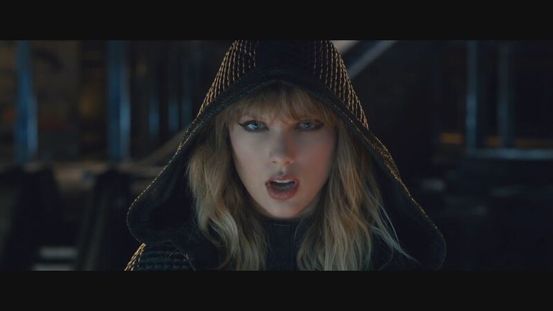 File:Taylor Swift - Ready For It 17.jpg