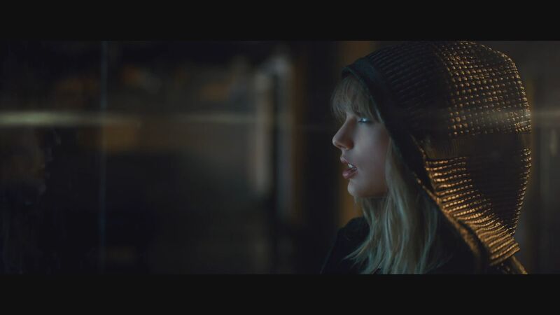 File:Taylor Swift - Ready For It 16.jpg