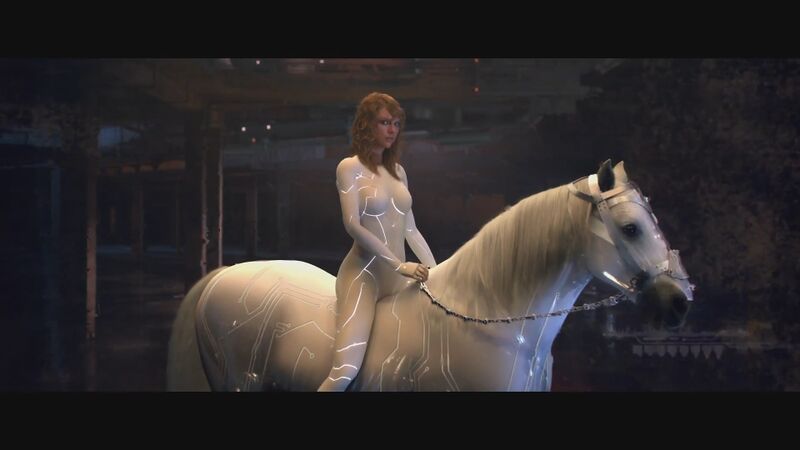 File:Taylor Swift - Ready For It 26.jpg