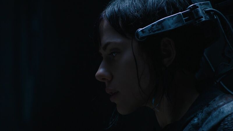 File:Ghost in the Shell (2017) 220.jpg