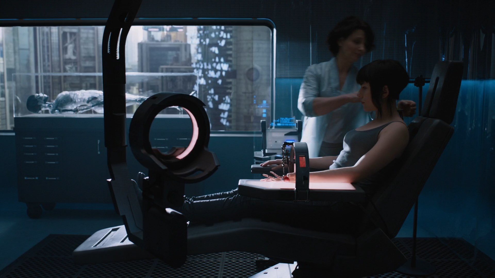 File:Ghost in the Shell (2017) 131.jpg - FembotWiki