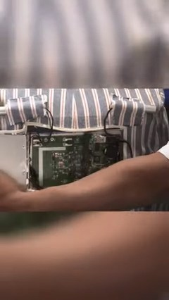 File:Robot prank 22.jpg